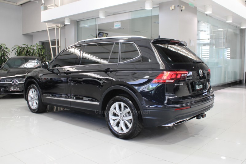 TIGUAN 1.4 ALLSPACE COMFORT 250 TSI FLEX 4P - 2018 - CAXIAS DO SUL