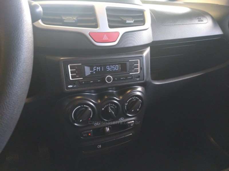 QQ 1.0 MPFI LOOK 12V GASOLINA 4P MANUAL - 2020 - CAXIAS DO SUL