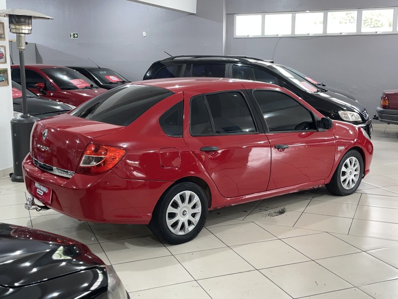 SYMBOL 1.6 EXPRESSION 16V FLEX 4P MANUAL - 2011 - CAXIAS DO SUL