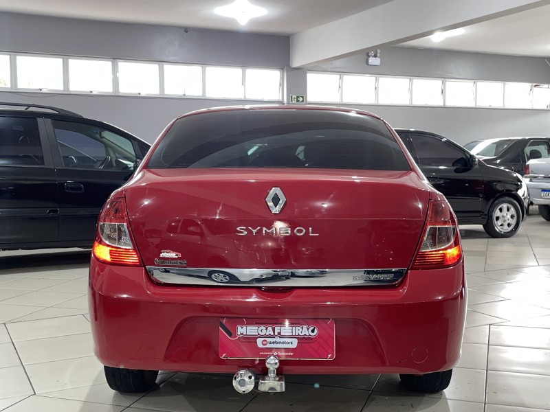 SYMBOL 1.6 EXPRESSION 16V FLEX 4P MANUAL - 2011 - CAXIAS DO SUL