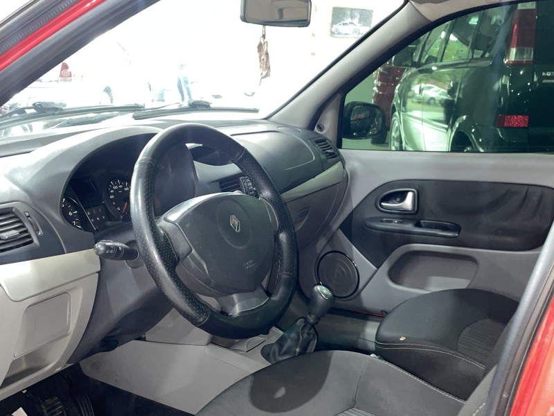 SYMBOL 1.6 EXPRESSION 16V FLEX 4P MANUAL - 2011 - CAXIAS DO SUL