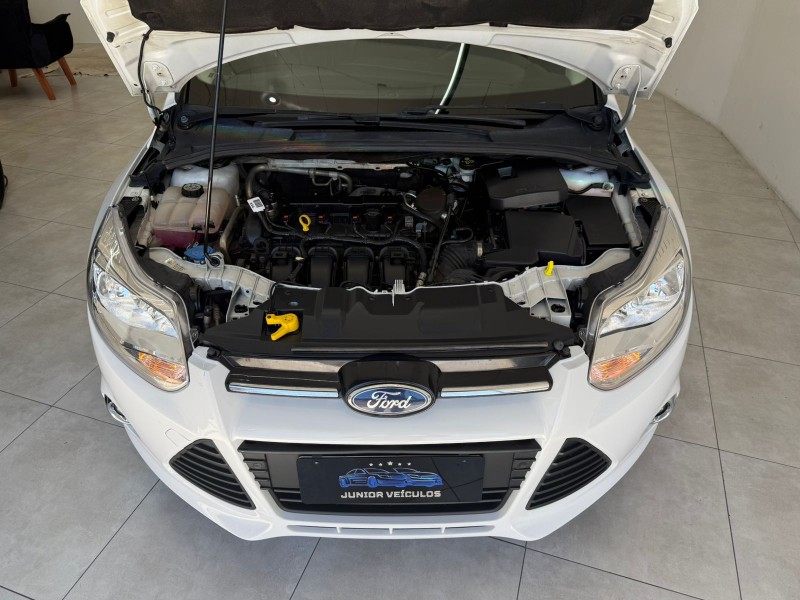 FOCUS 2.0 TITANIUM SEDAN 16V FLEX 4P AUTOMÁTICO - 2015 - BENTO GONçALVES
