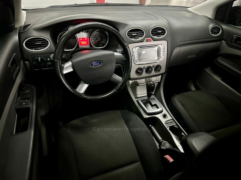 FOCUS 2.0 FC 16V FLEX 4P AUTOMÁTICO - 2011 - CAXIAS DO SUL