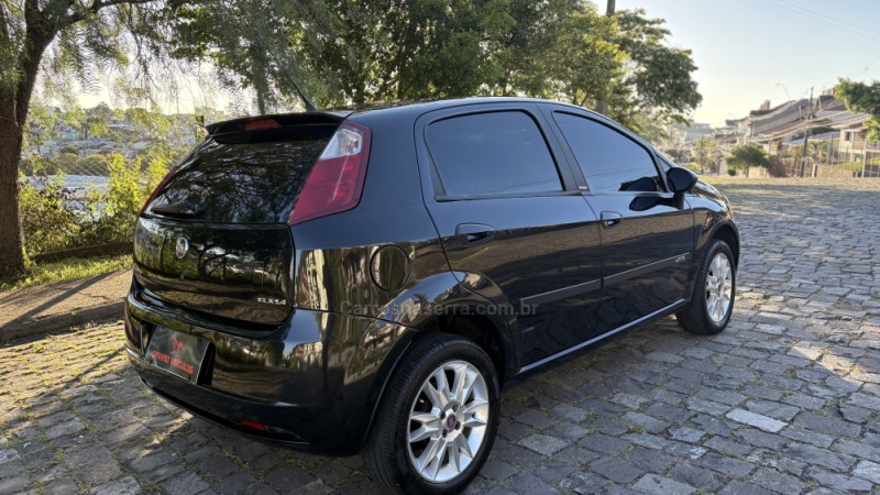 PUNTO 1.4 ELX 8V FLEX 4P MANUAL - 2010 - CAXIAS DO SUL