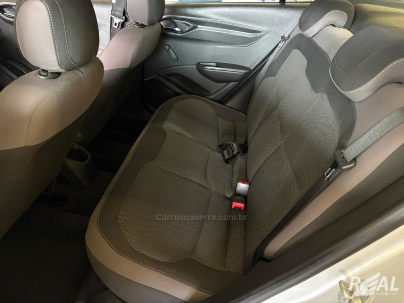 PRISMA 1.0 MPFI LT 8V FLEX 4P MANUAL - 2016 - SAPIRANGA