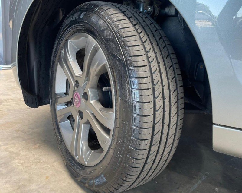 PALIO 1.4 MPI ATTRACTIVE 8V FLEX 4P MANUAL - 2012 - VACARIA