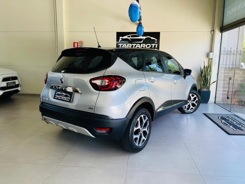 CAPTUR 1.6 LIFE 16V FLEX 4P AUTOMÁTICO - 2021 - CAXIAS DO SUL