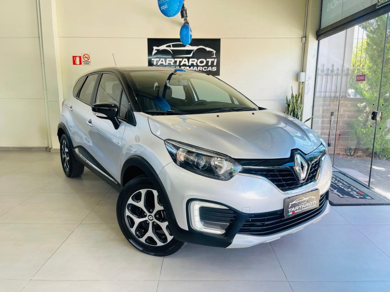 captur 1.6 life 16v flex 4p automatico 2021 caxias do sul