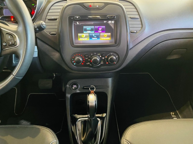 CAPTUR 1.6 LIFE 16V FLEX 4P AUTOMÁTICO - 2021 - CAXIAS DO SUL