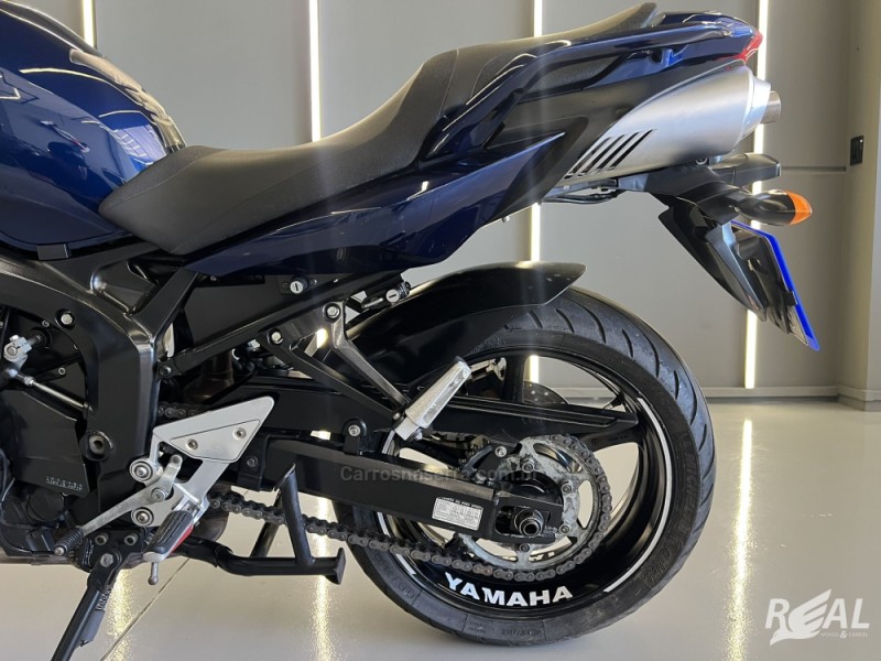 FAZER FZ6S - 2009 - SAPIRANGA