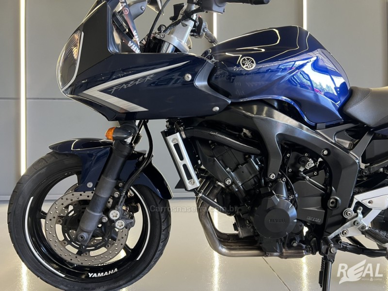 FAZER FZ6S - 2009 - SAPIRANGA