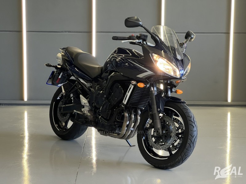 FAZER FZ6S - 2009 - SAPIRANGA