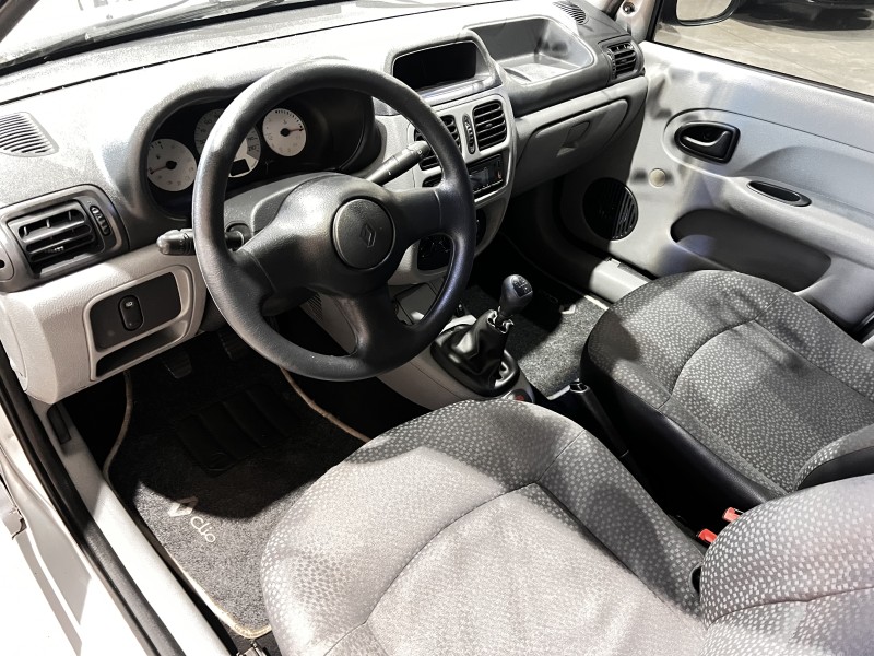 CLIO 1.0 AUTHENTIQUE 16V FLEX 4P MANUAL - 2007 - CAXIAS DO SUL