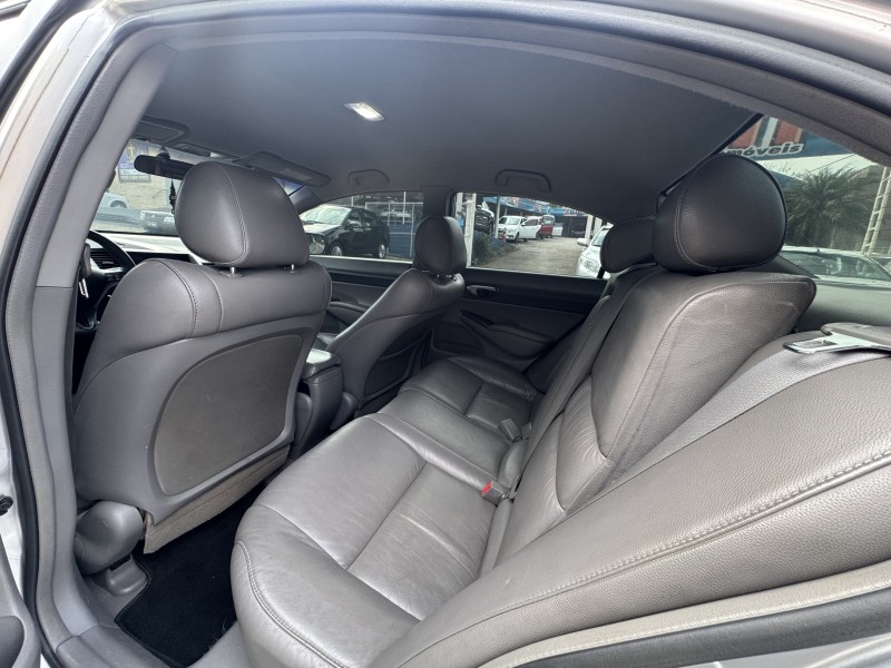 CIVIC 1.8 LXS 16V FLEX 4P AUTOMÁTICO - 2009 - DOIS IRMãOS