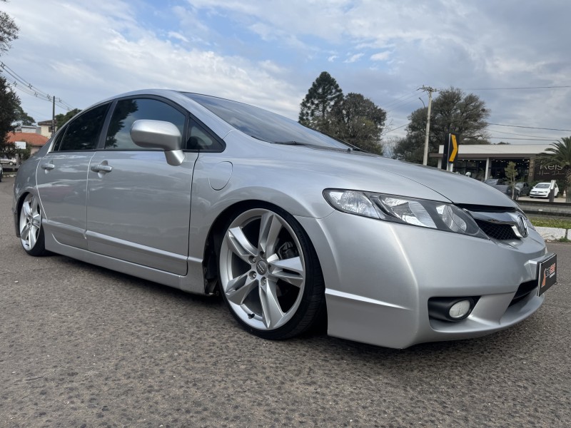 CIVIC 1.8 LXS 16V FLEX 4P AUTOMÁTICO - 2009 - DOIS IRMãOS