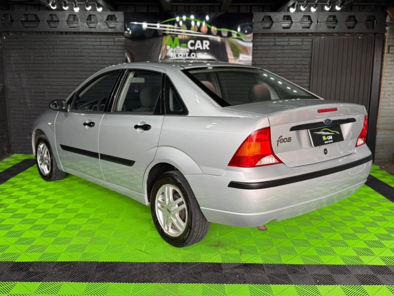 FOCUS  - 2005 - FELIZ