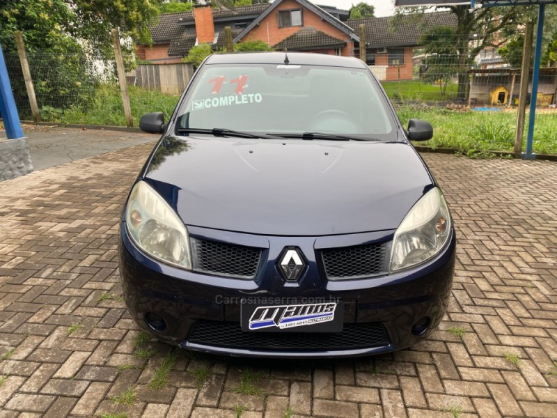 SANDERO 1.0 AUTHENTIQUE 16V FLEX 4P MANUAL - 2011 - CANELA