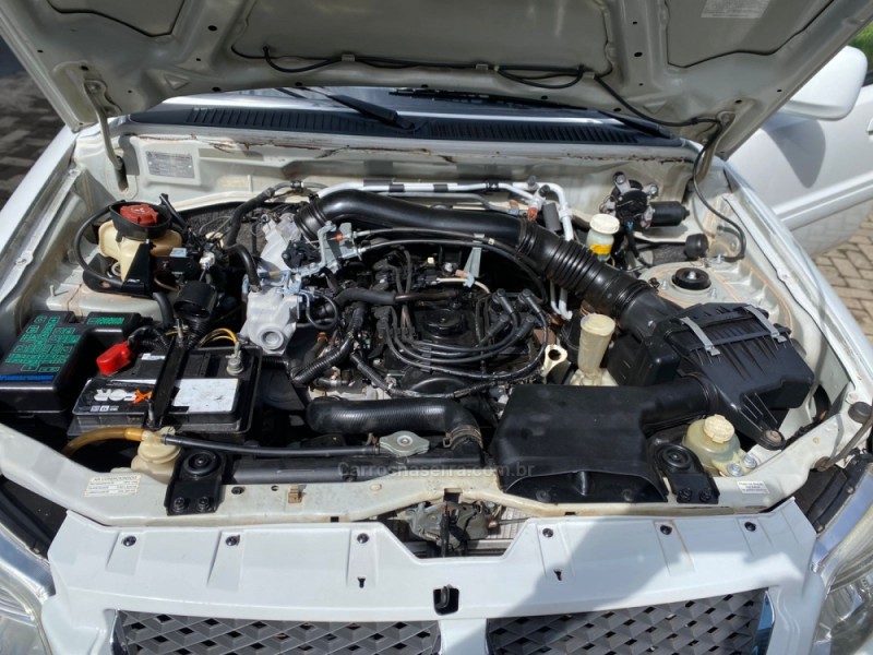 PAJERO TR4 2.0 4X2 16V 140CV FLEX 4P AUTOMÁTICO - 2014 - CANELA