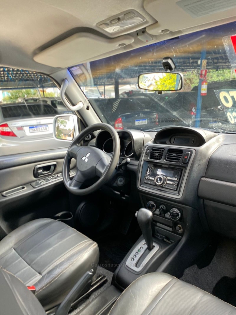PAJERO TR4 2.0 4X2 16V 140CV FLEX 4P AUTOMÁTICO - 2014 - CANELA