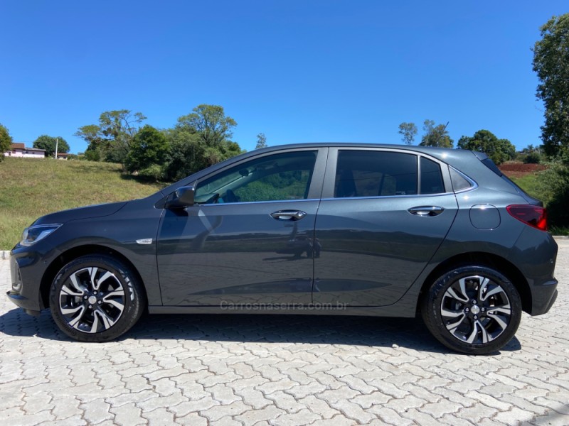 ONIX 1.0	PREMIER II PLUS 12V TURBO FLEX 4P AUTOMÁTICO - 2024 - IBIRUBá