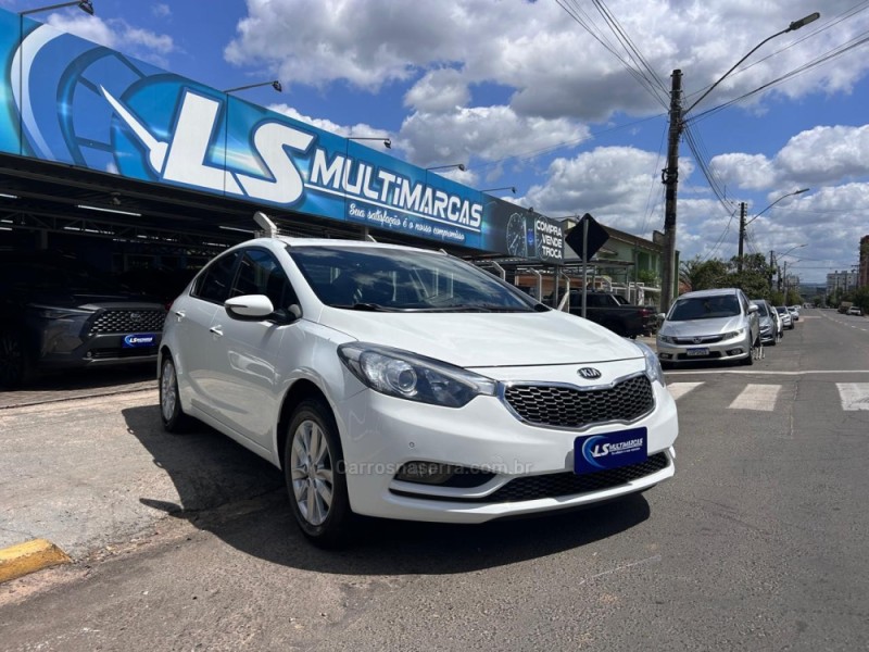 CERATO 1.6 SX3 16V FLEX 4P AUTOMÁTICO - 2014 - VENâNCIO AIRES