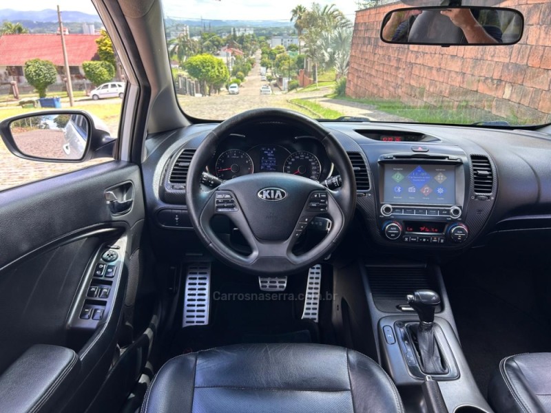 CERATO 1.6 SX3 16V FLEX 4P AUTOMÁTICO - 2014 - VENâNCIO AIRES