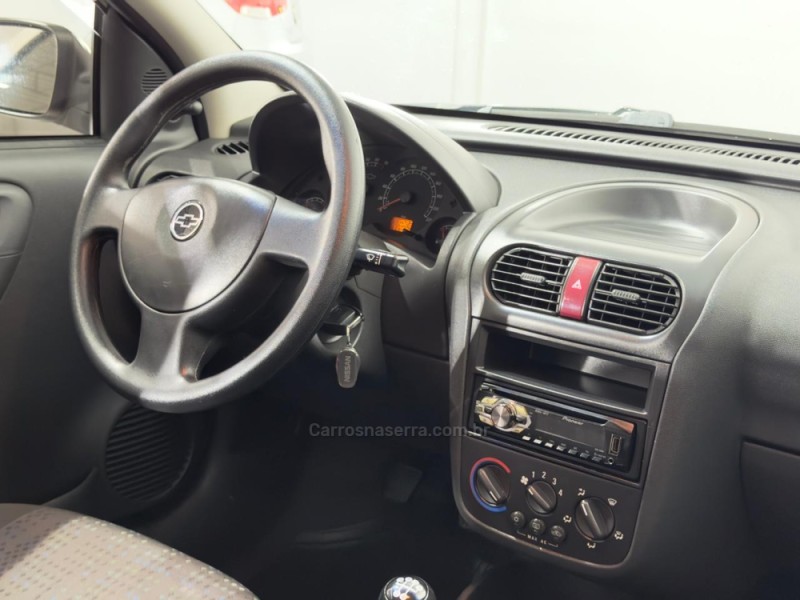 CORSA 1.4 MPFI MAXX 8V FLEX 4P MANUAL - 2012 - ESTâNCIA VELHA