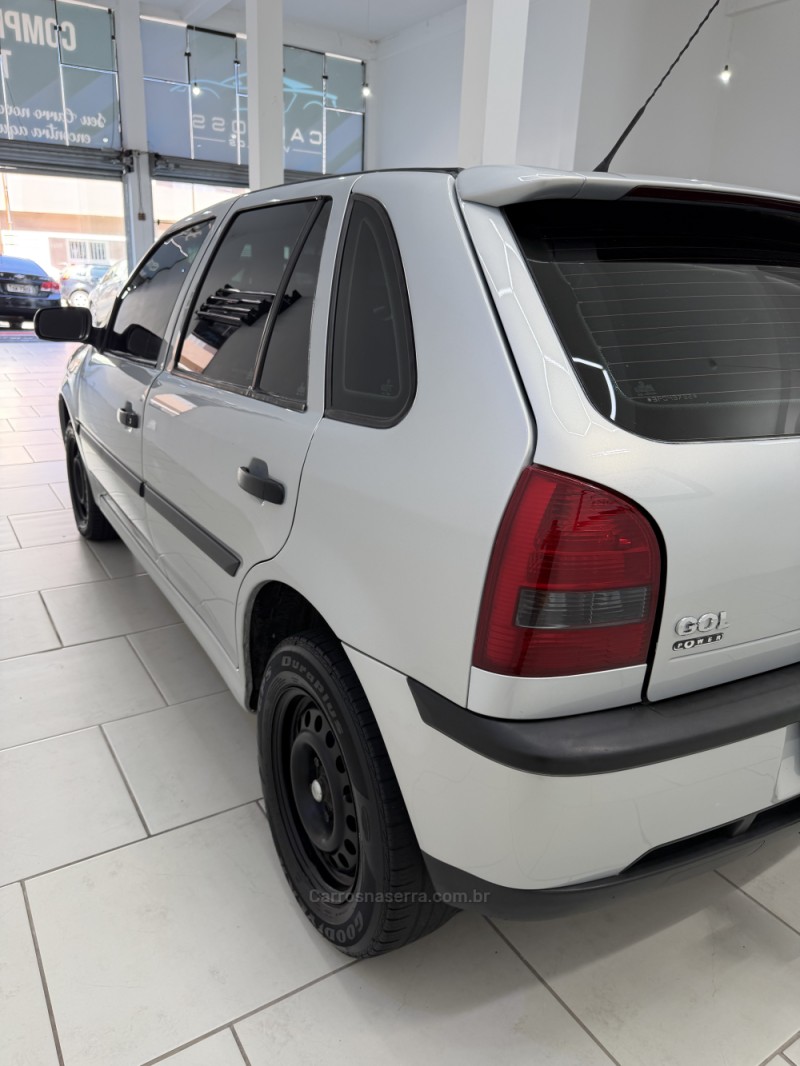 GOL 1.6 MI 8V GASOLINA 4P MANUAL - 2003 - CAXIAS DO SUL
