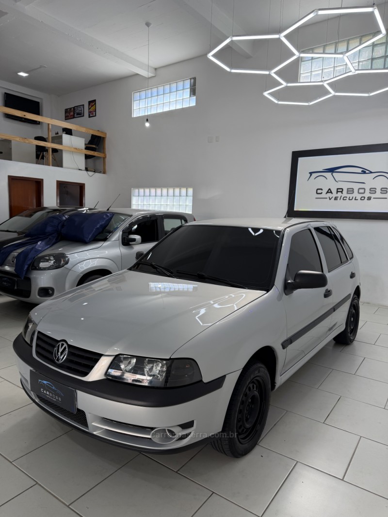 GOL 1.6 MI 8V GASOLINA 4P MANUAL - 2003 - CAXIAS DO SUL