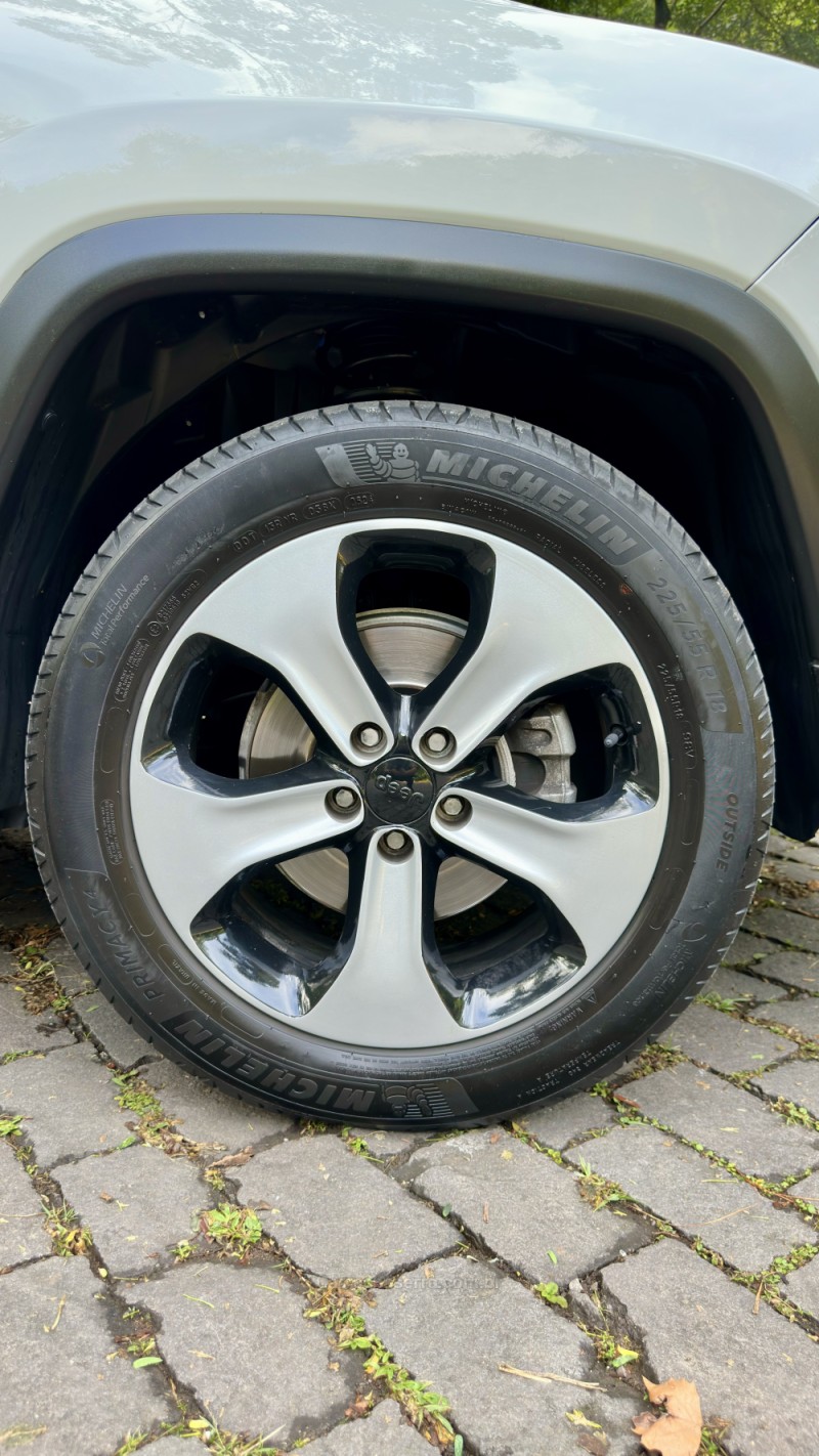 COMPASS 2.0 16V FLEX LONGITUDE AUTOMÁTICO - 2018 - CAXIAS DO SUL