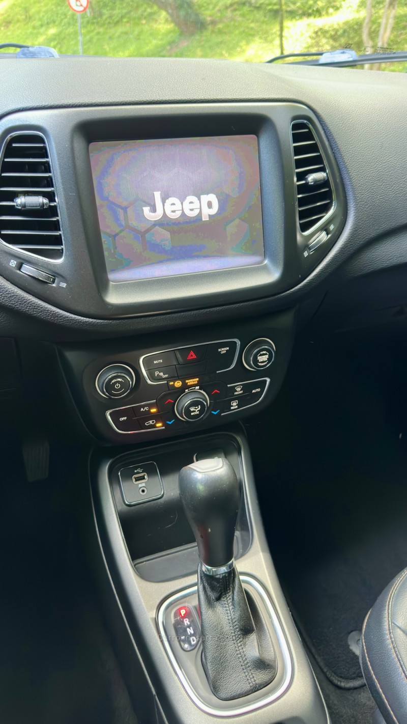 COMPASS 2.0 16V FLEX LONGITUDE AUTOMÁTICO - 2018 - CAXIAS DO SUL