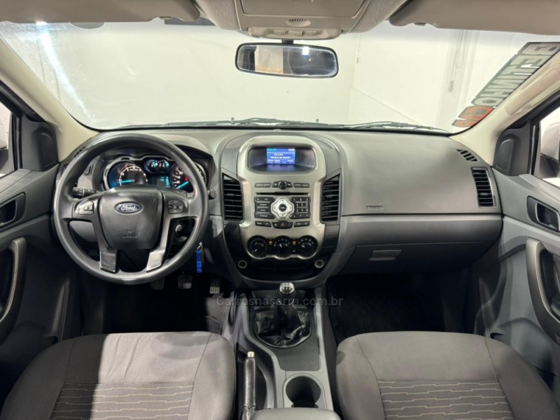 RANGER 2.5 XLS 4X2 CD 16V FLEX 4P MANUAL - 2015 - ESTâNCIA VELHA