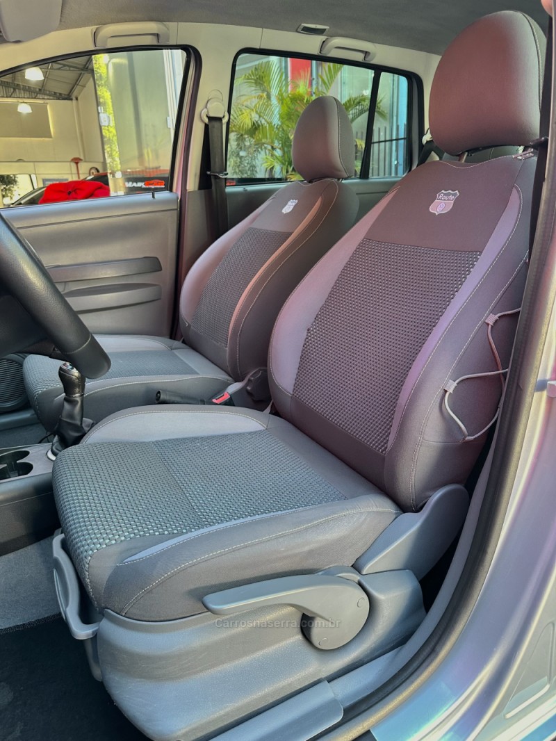 SPACEFOX 1.6 MI ROUTE 8V FLEX 4P MANUAL - 2009 - ESTâNCIA VELHA
