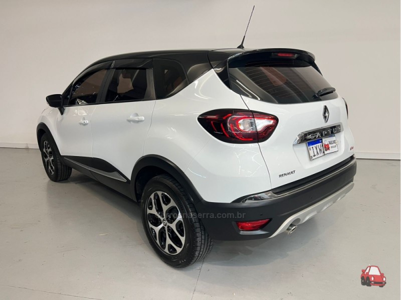 CAPTUR 1.6 16V FLEX INTENSE AUTOMÁTICO - 2018 - CAXIAS DO SUL
