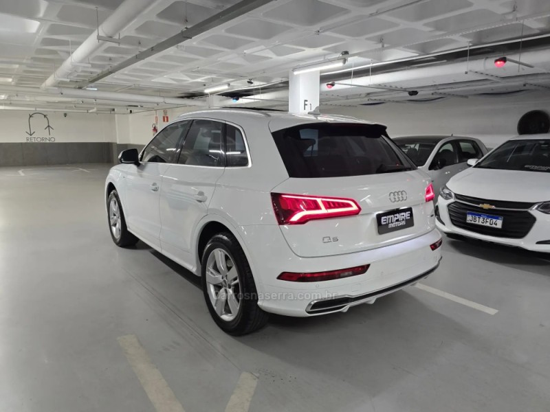 Q5 2.0 TFSI S-LINE S TRONIC 16V GASOLINA 4P AUTOMÁTICO - 2019 - PORTO ALEGRE