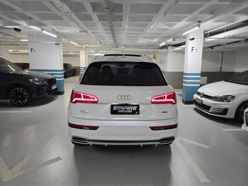 Q5 2.0 TFSI S-LINE S TRONIC 16V GASOLINA 4P AUTOMÁTICO - 2019 - PORTO ALEGRE