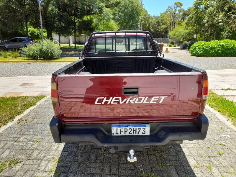 S10 2.2 EFI STD 4X2 CS 8V GASOLINA 2P MANUAL - 1997 - FARROUPILHA