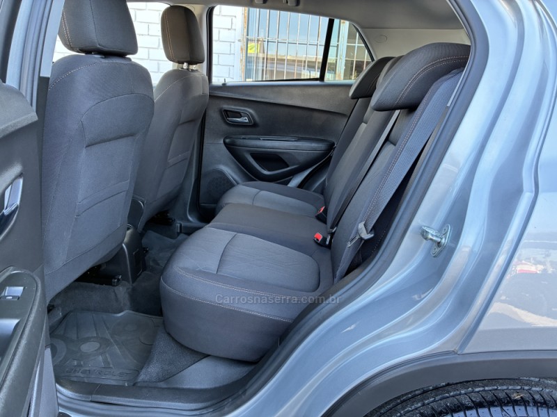 TRACKER 1.4 16V TURBO FLEX LT AUTOMÁTICO - 2018 - VENâNCIO AIRES