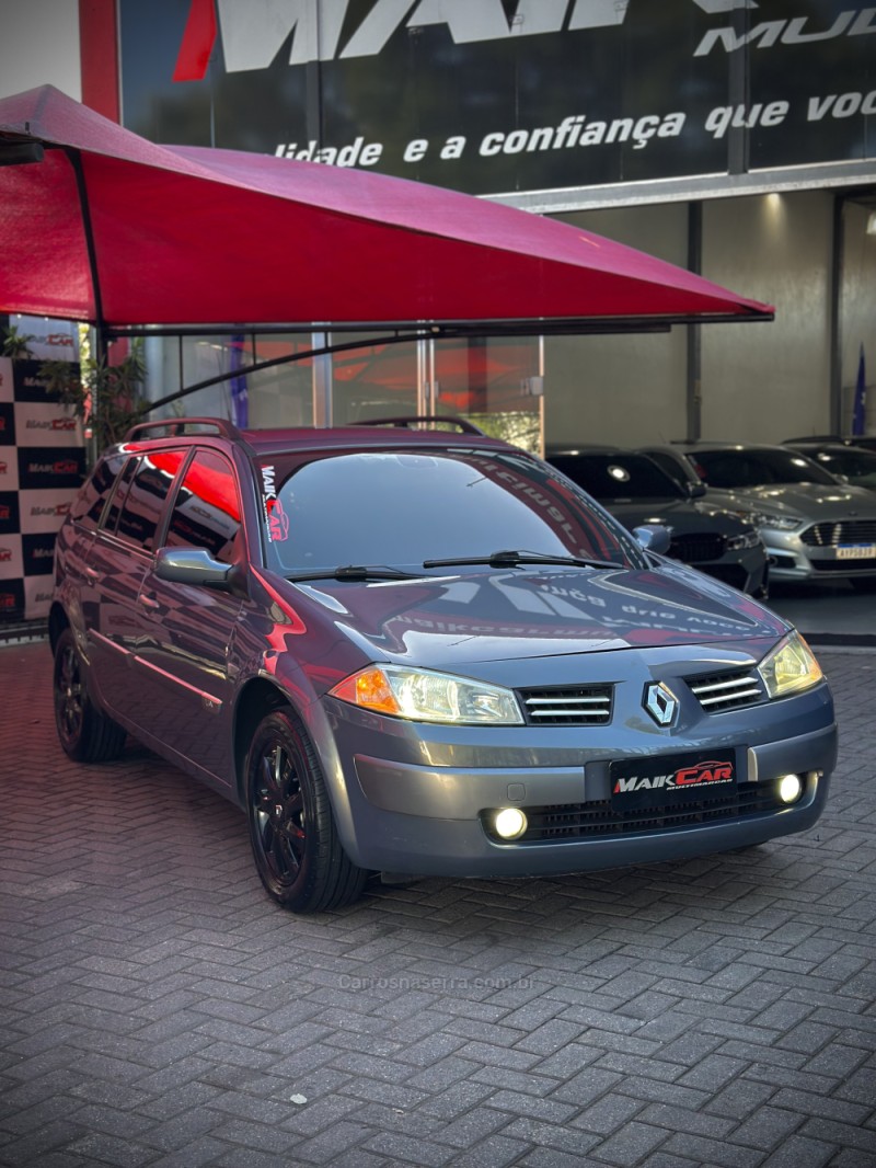 MÉGANE 1.6 DYNAMIQUE GRAND TOUR 16V FLEX 4P MANUAL - 2012 - ESTâNCIA VELHA