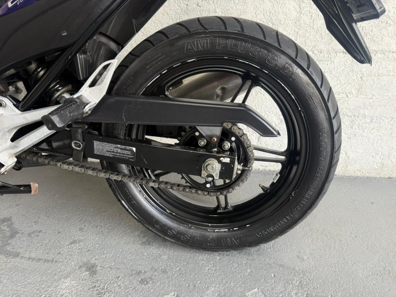 CB 300R  - 2011 - CAXIAS DO SUL