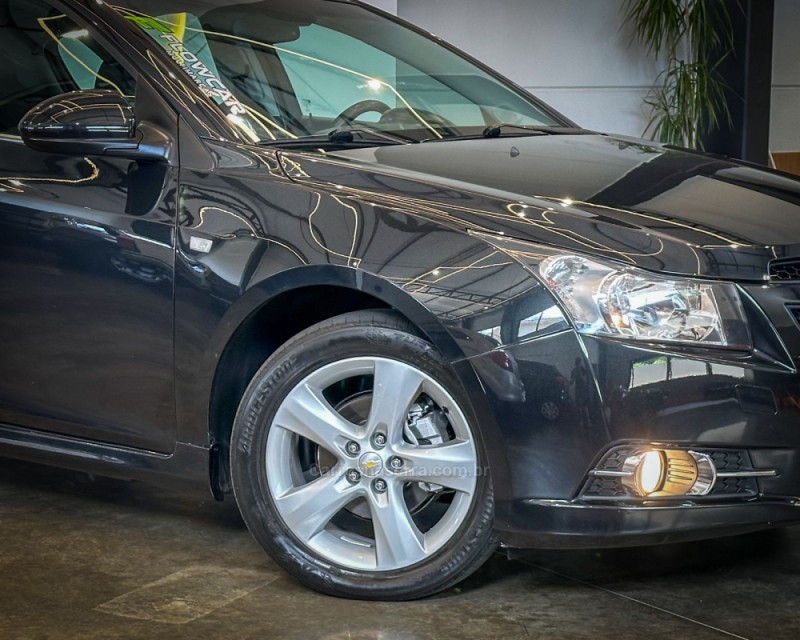 CRUZE 1.8 LTZ 16V FLEX 4P AUTOMÁTICO - 2013 - GARIBALDI
