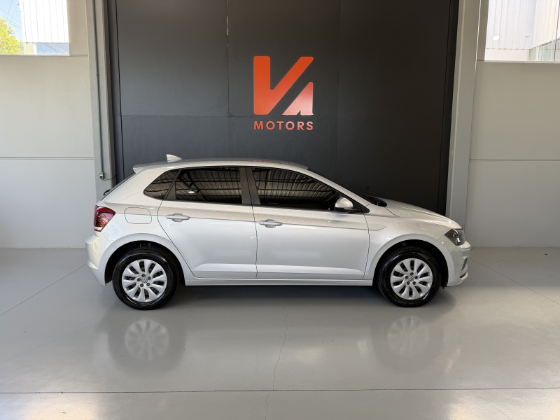 POLO 1.0 MPI 12V FLEX 4P MANUAL - 2020 - CARLOS BARBOSA