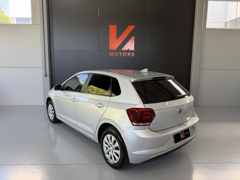 POLO 1.0 MPI 12V FLEX 4P MANUAL - 2020 - CARLOS BARBOSA
