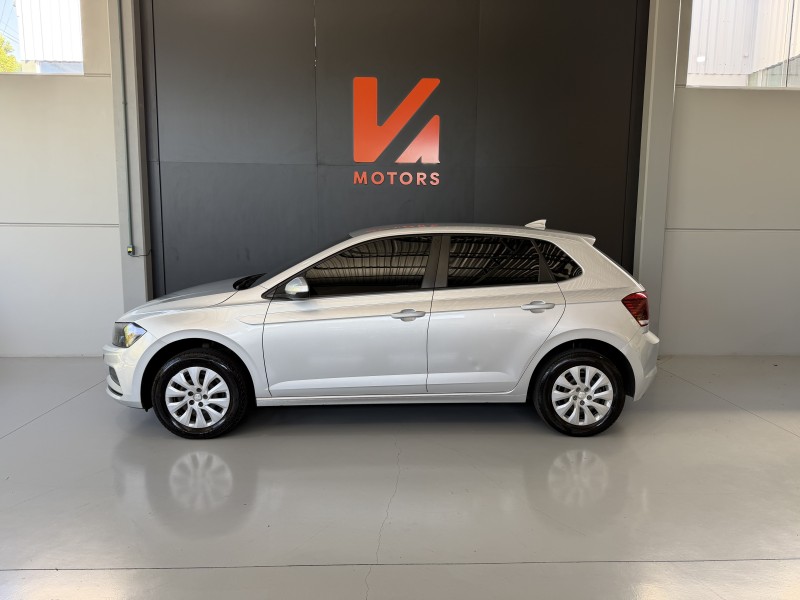 POLO 1.0 MPI 12V FLEX 4P MANUAL - 2020 - CARLOS BARBOSA