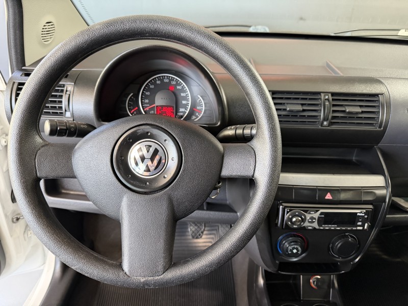 FOX 1.0 MI 8V FLEX 4P MANUAL - 2010 - CARLOS BARBOSA