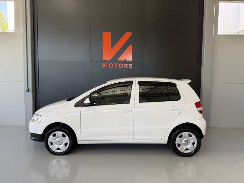 FOX 1.0 MI 8V FLEX 4P MANUAL - 2010 - CARLOS BARBOSA