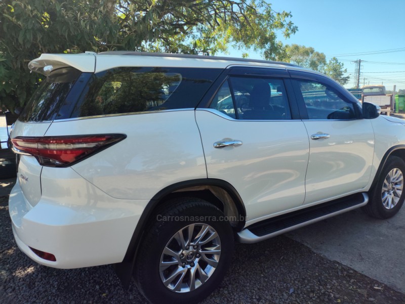 HILUX SW4  - 2021 - GARIBALDI