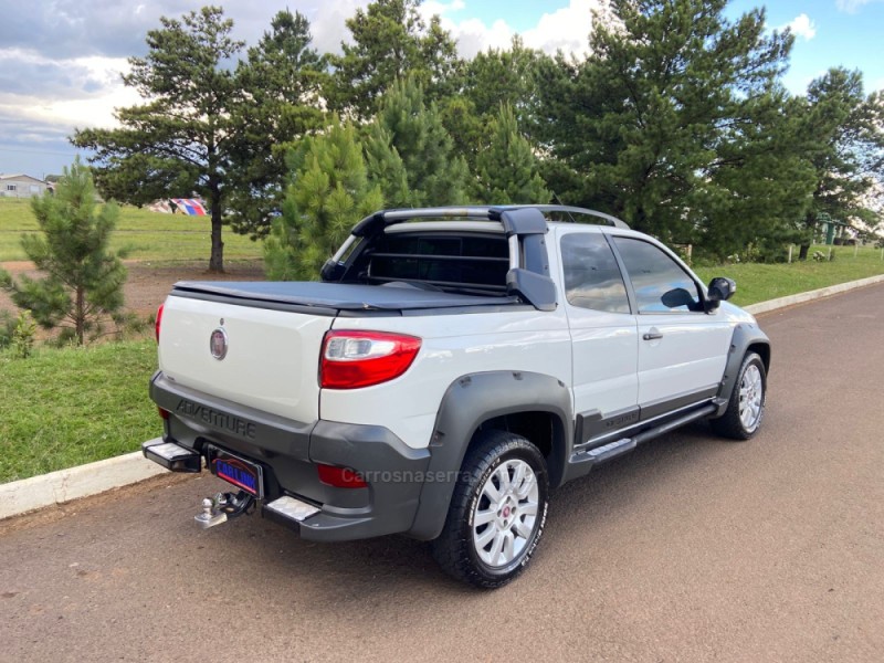 STRADA 1.8 MPI ADVENTURE LOCKER CD 16V FLEX 3P MANUAL - 2014 - VACARIA