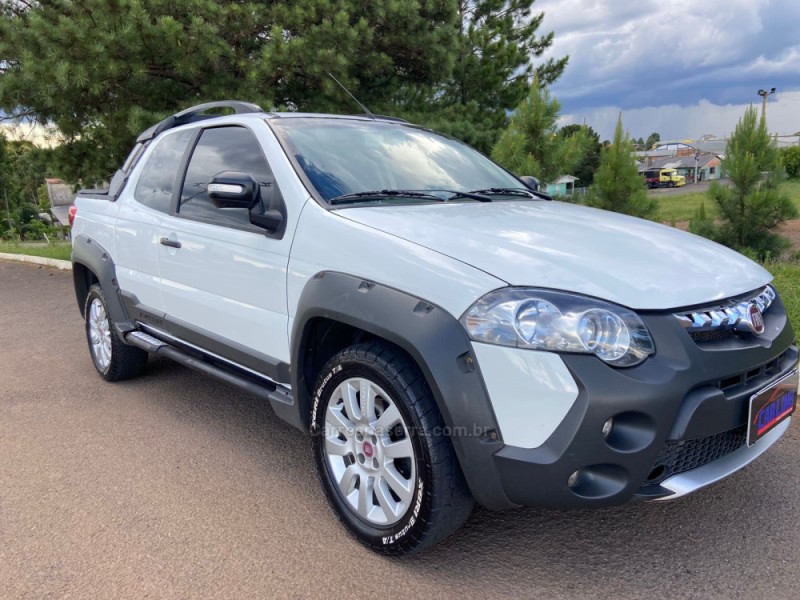 STRADA 1.8 MPI ADVENTURE LOCKER CD 16V FLEX 3P MANUAL - 2014 - VACARIA