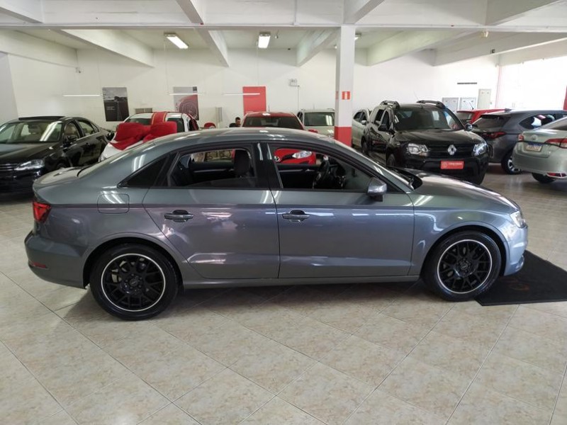 A3 1.4 TFSI SEDAN ATTRACTION 16V GASOLINA 4P S-TRONIC - 2015 - CAXIAS DO SUL
